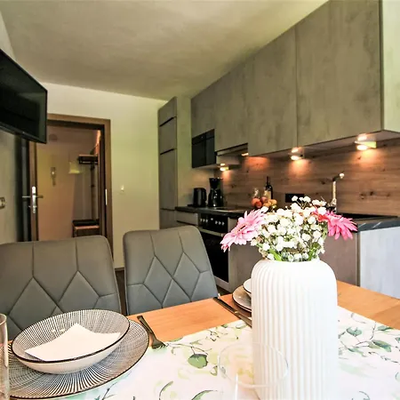 Rumer Blick By Interhome Aschau Im Zillertal